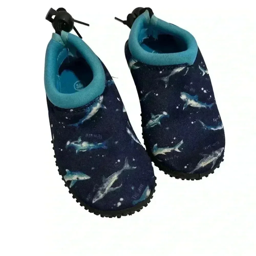 Tommy Bahamas swim shoes